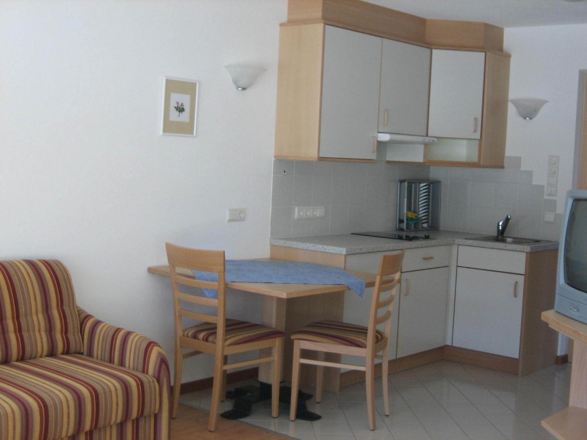 Garni - Appartement Neumairhof Rasun di Sopra Luaran gambar