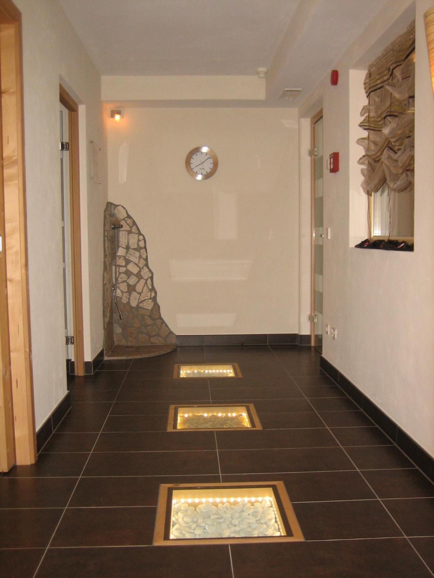 Garni - Appartement Neumairhof Rasun di Sopra Luaran gambar